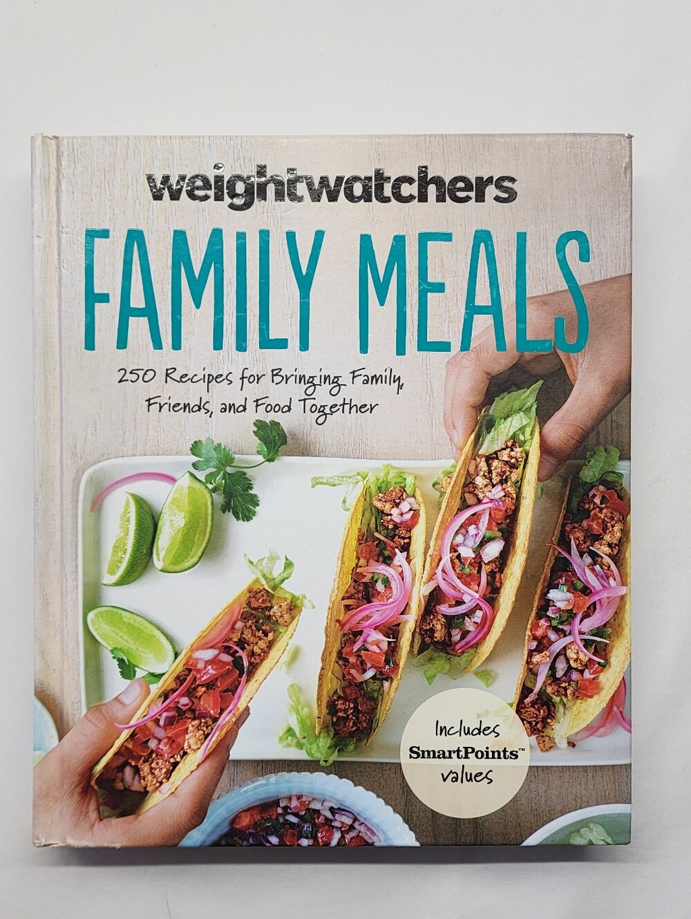 Weight Watchers Family Meals: 250 Recipes cookbook